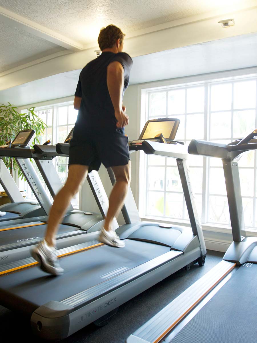 Fitness center at Solé Miami