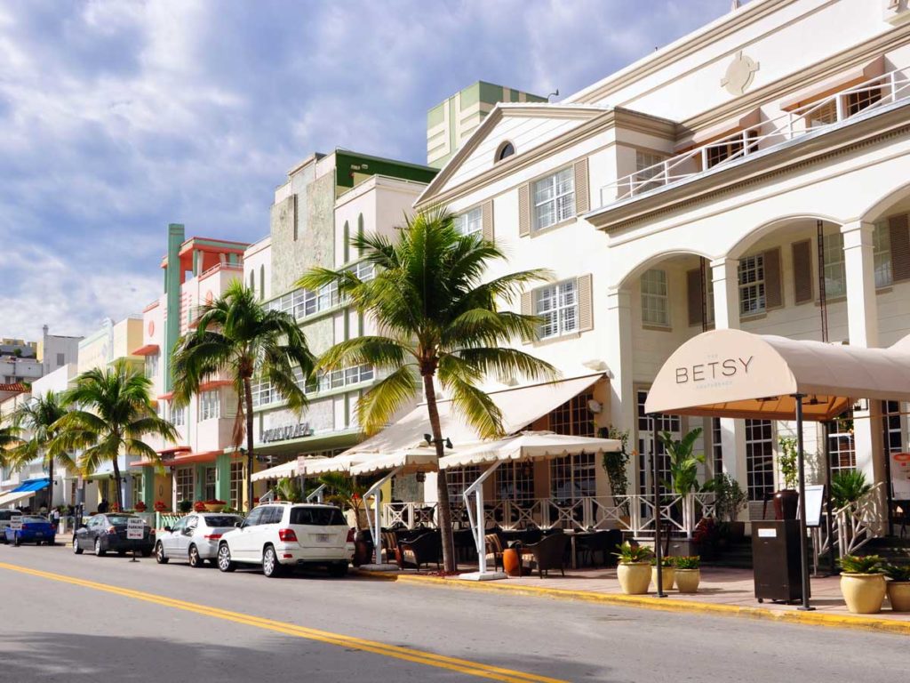 Hotels on Ocean Drive Miami